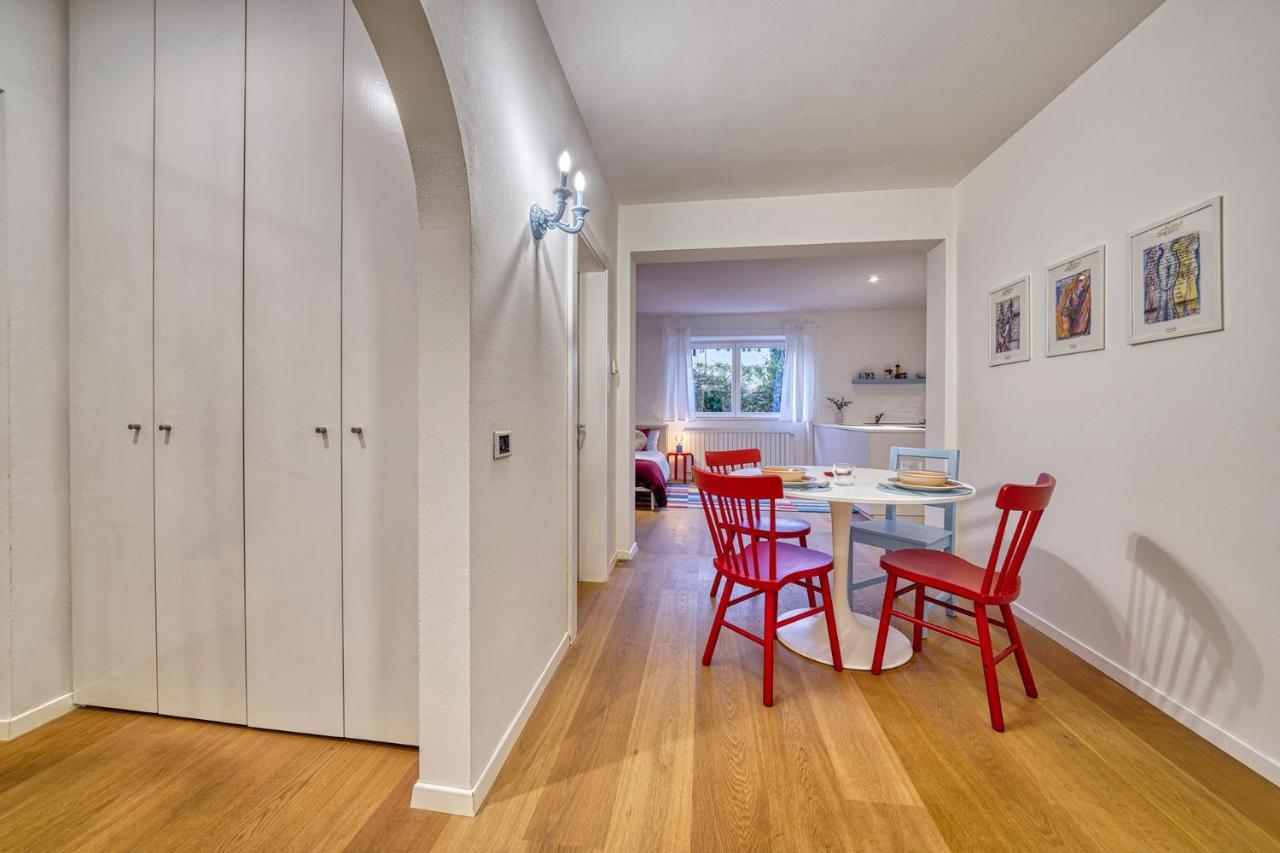Centrally Located Apartment With Parking Space Caldaro Exterior photo